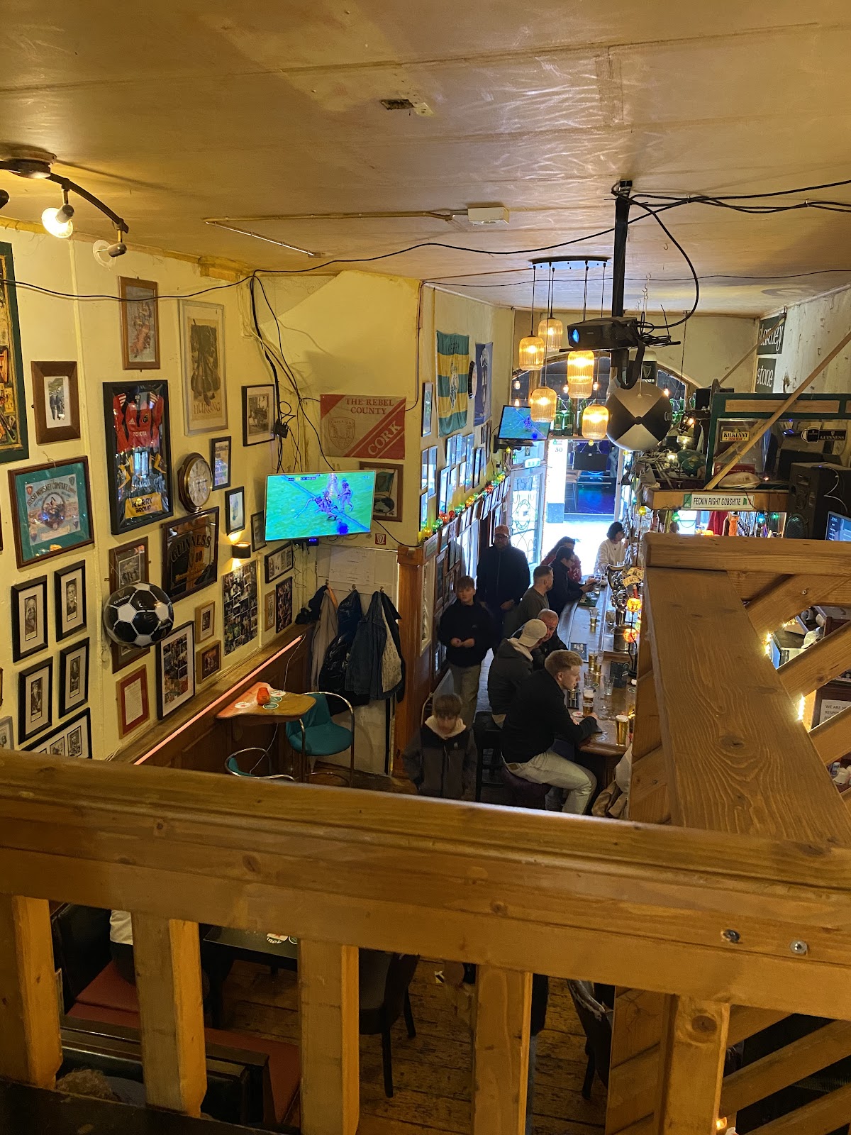 Blarney Stone Irish Pub - 6